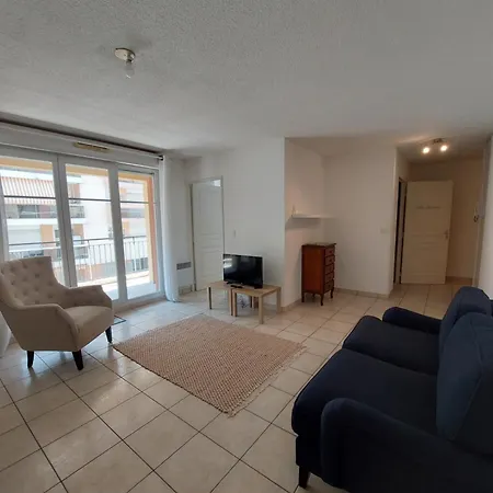 T3 Royal Plaza Center - Parking * Menton